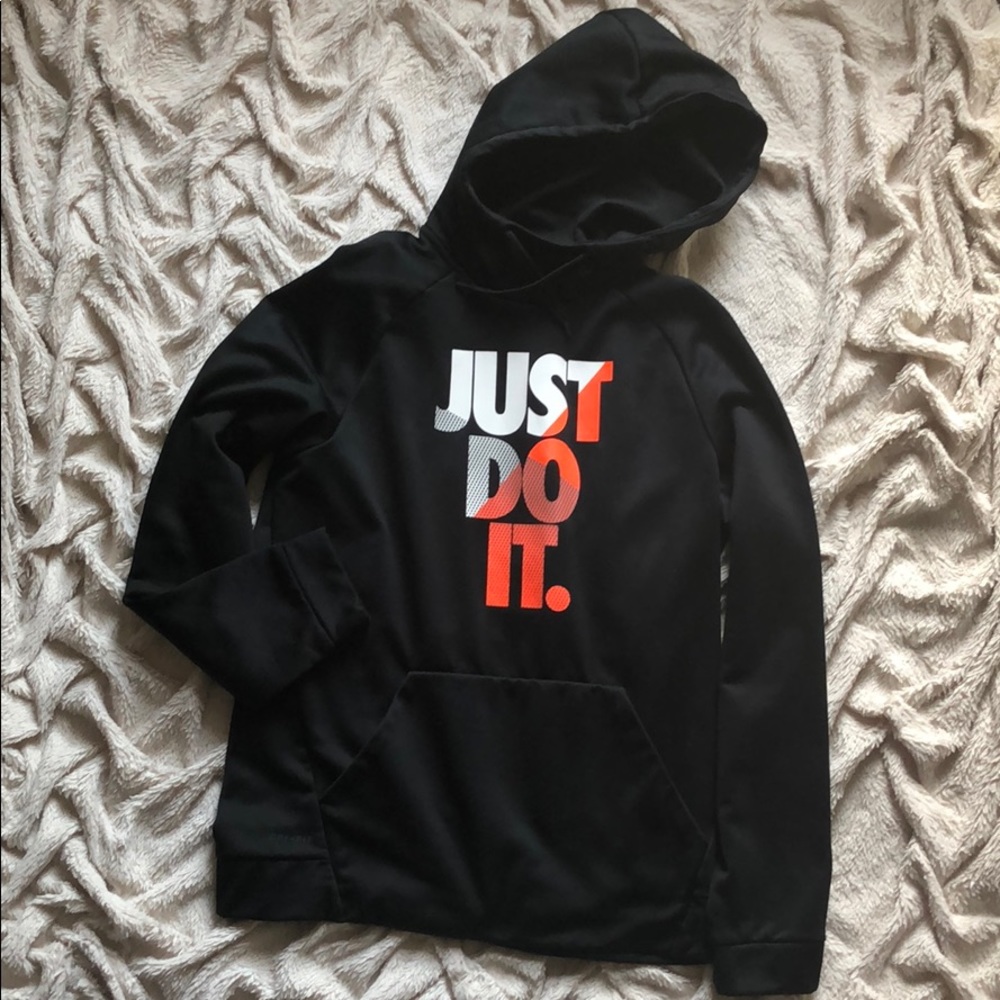 Black “just do it” Nike sweatshirt!